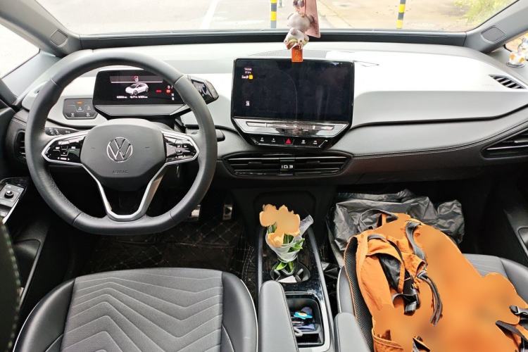 Used Volkswagen ID.3 2024 Outstanding Edition Center Console