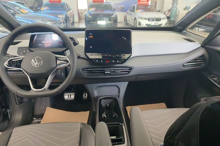 Used Volkswagen ID.3 2024 Outstanding Edition Center Console