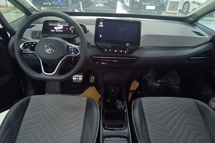 Used Volkswagen ID.3 2024 Outstanding Edition Center Console