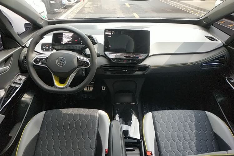 Used Volkswagen ID.3 2024 Intelligent Edition Center Console