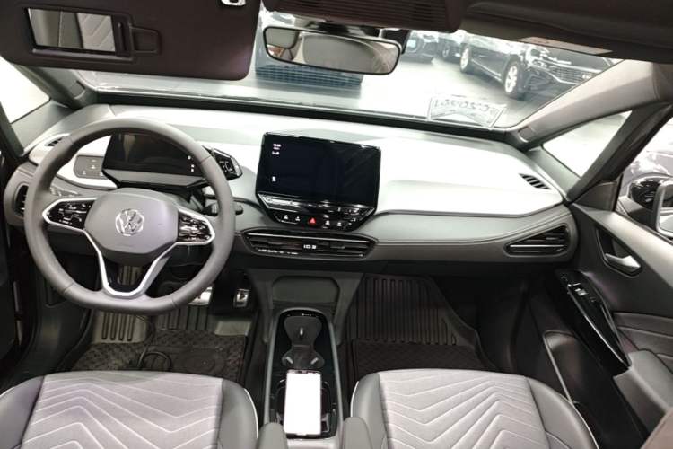 Used Volkswagen ID.3 2024 Outstanding Edition Center Console