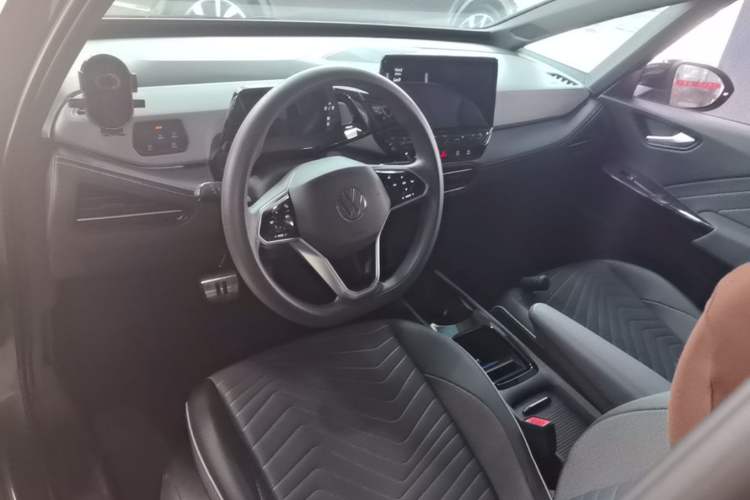 Used Volkswagen ID.3 2024 Pure & Smart Edition Center Console