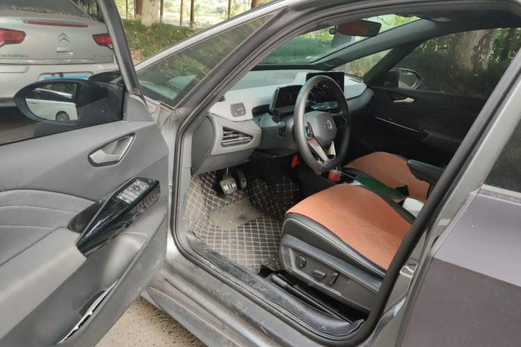 Used Volkswagen ID.3 2024 Outstanding Edition Driver Seat
