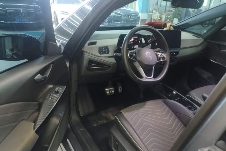 Used Volkswagen ID.3 2024 Outstanding Edition Driver Seat