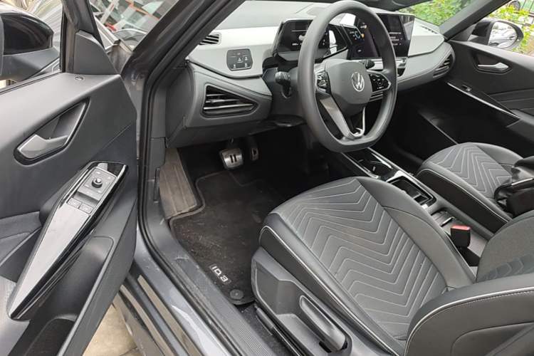Used Volkswagen ID.3 2024 Pure & Smart Edition Driver Seat