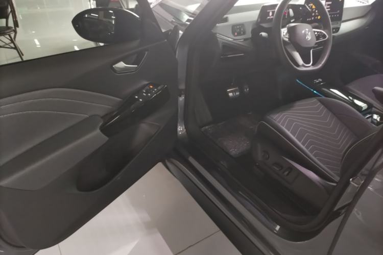 Used Volkswagen ID.3 2024 Outstanding Edition Driver Seat