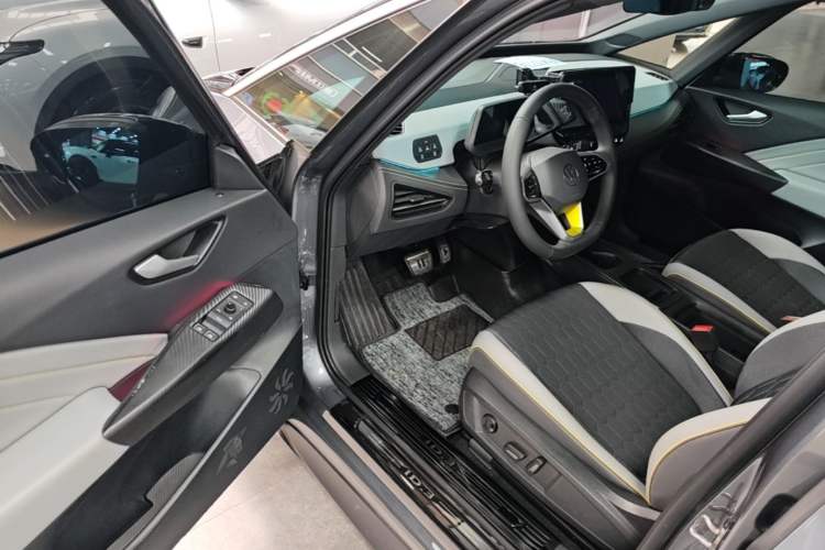 Used Volkswagen ID.3 2024 Intelligent Edition Driver Seat