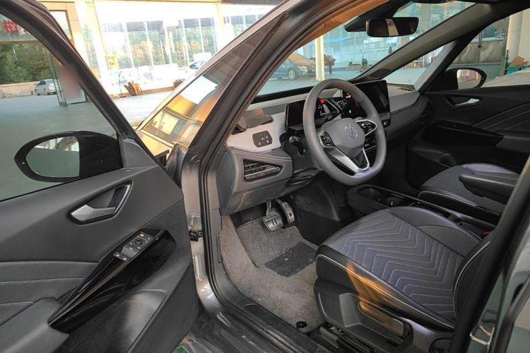 Used Volkswagen ID.3 2024 Pure & Smart Edition Driver Seat