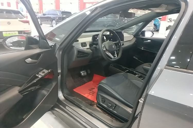 Used Volkswagen ID.3 2024 Outstanding Edition Driver Seat