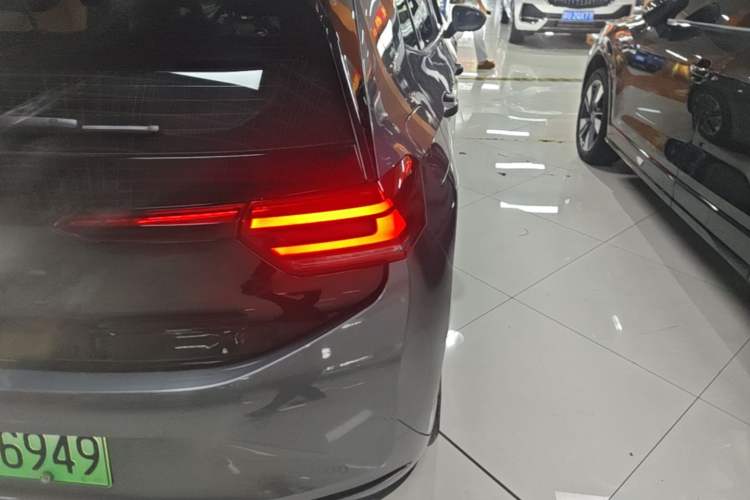 Used Volkswagen ID.3 2024 Pure & Smart Edition Exterior 3