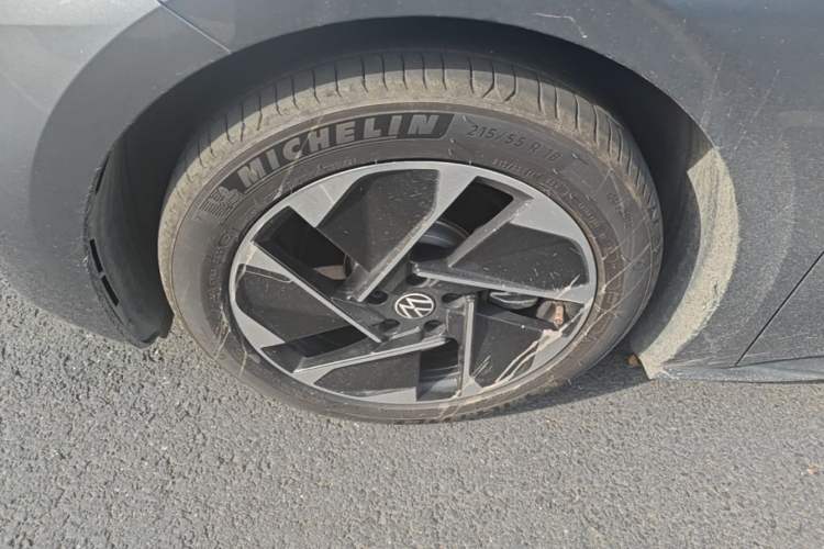 Used Volkswagen ID.3 2024 Outstanding Edition Exterior 4