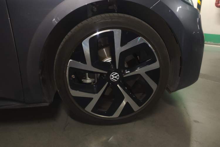 Used Volkswagen ID.3 2024 Pure & Smart Edition Exterior 7