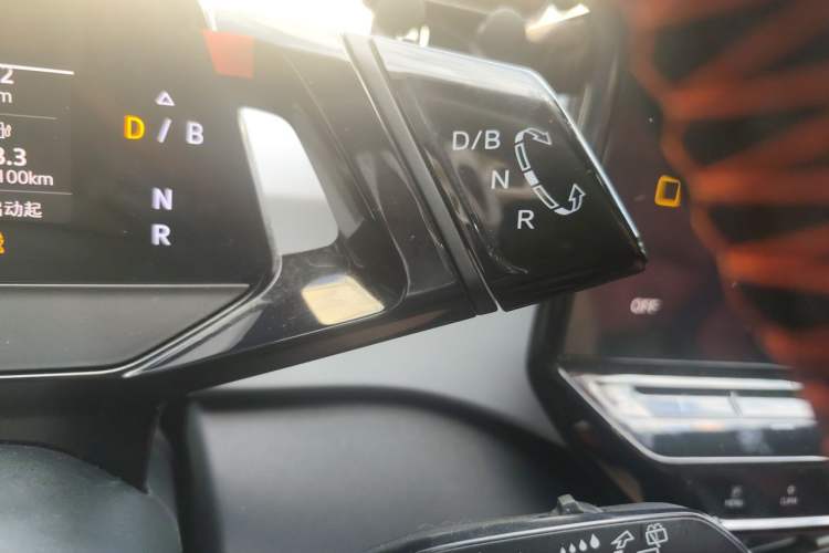 Used Volkswagen ID.3 2024 Outstanding Edition Gear Lever