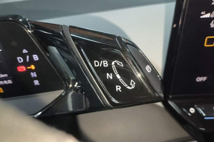 Used Volkswagen ID.3 2024 Pure & Smart Edition Gear Lever