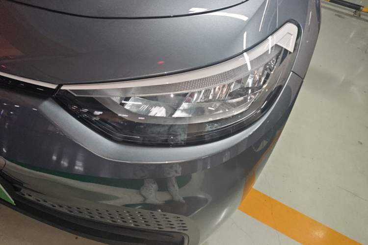 Used Volkswagen ID.3 2024 Outstanding Edition Left Front Headlight
