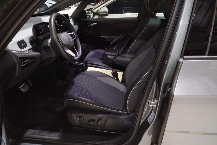 Used Volkswagen ID.3 2024 Outstanding Edition Left Front Seat
