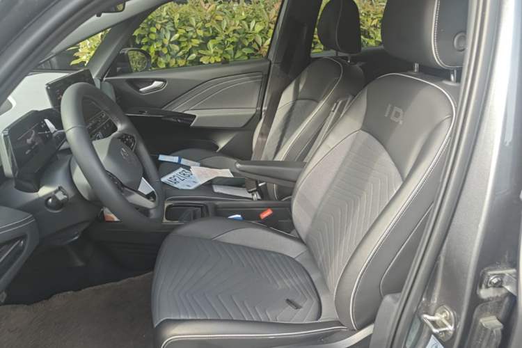 Used Volkswagen ID.3 2024 Outstanding Edition Left Front Seat