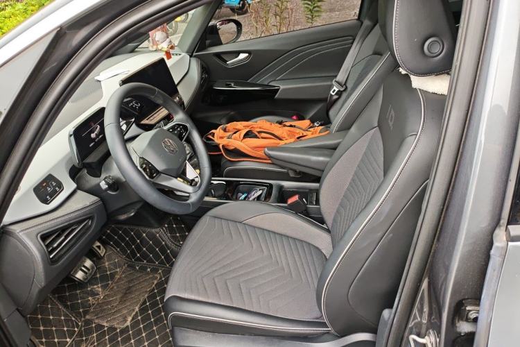 Used Volkswagen ID.3 2024 Outstanding Edition Left Front Seat