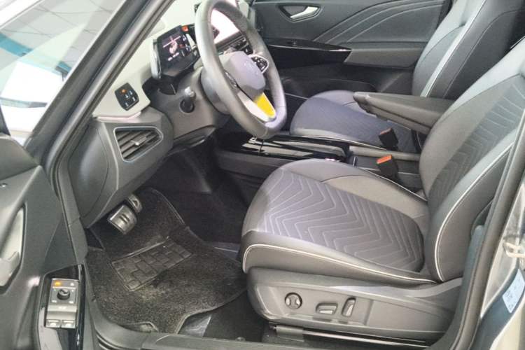Used Volkswagen ID.3 2024 Outstanding Edition Left Front Seat