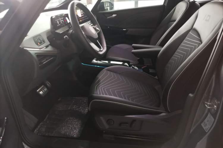 Used Volkswagen ID.3 2024 Outstanding Edition Left Front Seat