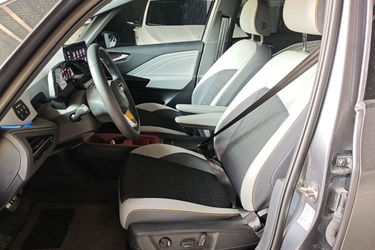 Used Volkswagen ID.3 2024 Intelligent Edition Left Front Seat