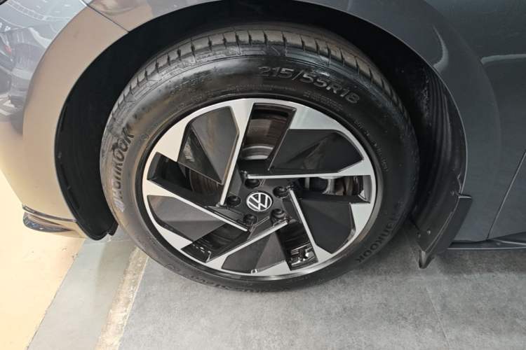 Used Volkswagen ID.3 2024 Intelligent Edition Left Front Wheel Hub