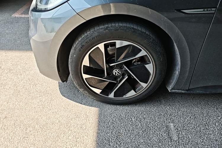 Used Volkswagen ID.3 2024 Intelligent Edition Left Front Wheel Hub