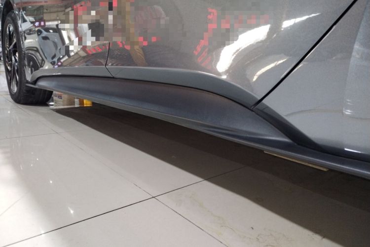 Used Volkswagen ID.3 2024 Outstanding Edition Left Side Sill