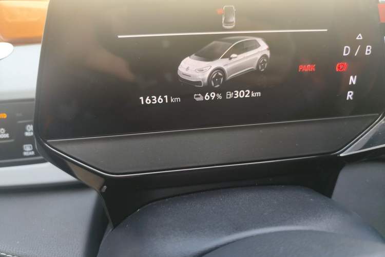 Used Volkswagen ID.3 2024 Outstanding Edition Odometer Close Up