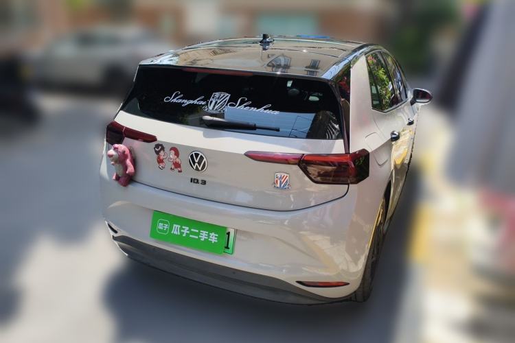 Used Volkswagen ID.3 2024 Intelligent Edition Rear Right 45 Deg