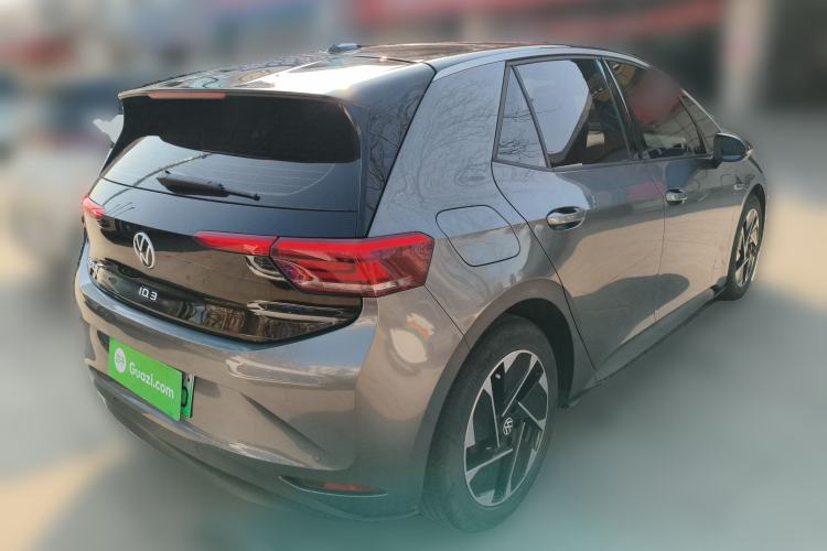 Used Volkswagen ID.3 2024 Outstanding Edition Rear Right 45 Deg