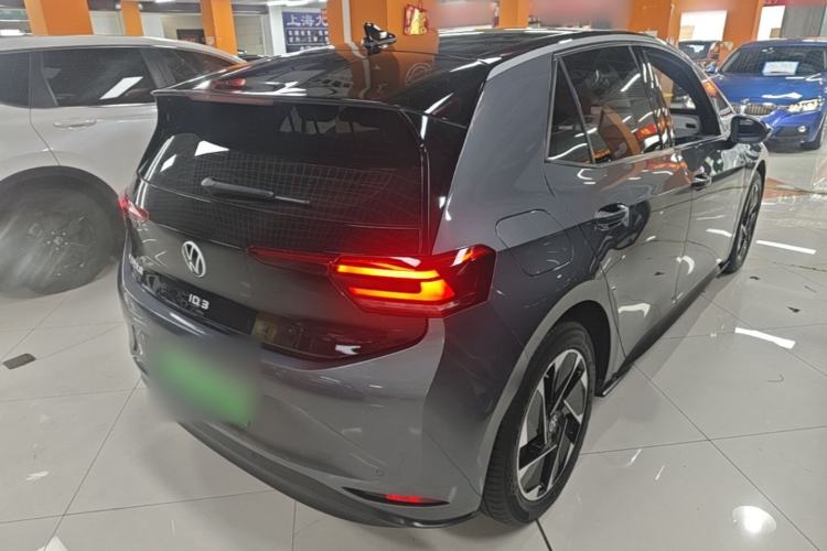 Used Volkswagen ID.3 2024 Pure & Smart Edition Rear Right 45 Deg