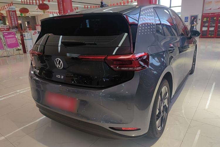 Used Volkswagen ID.3 2024 Pure & Smart Edition Rear Right 45 Deg