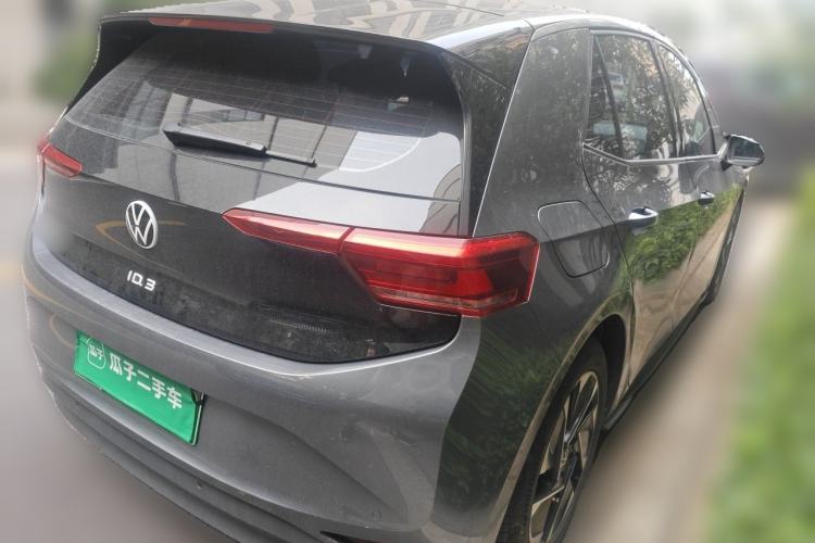Used Volkswagen ID.3 2024 Outstanding Edition Rear Right 45 Deg
