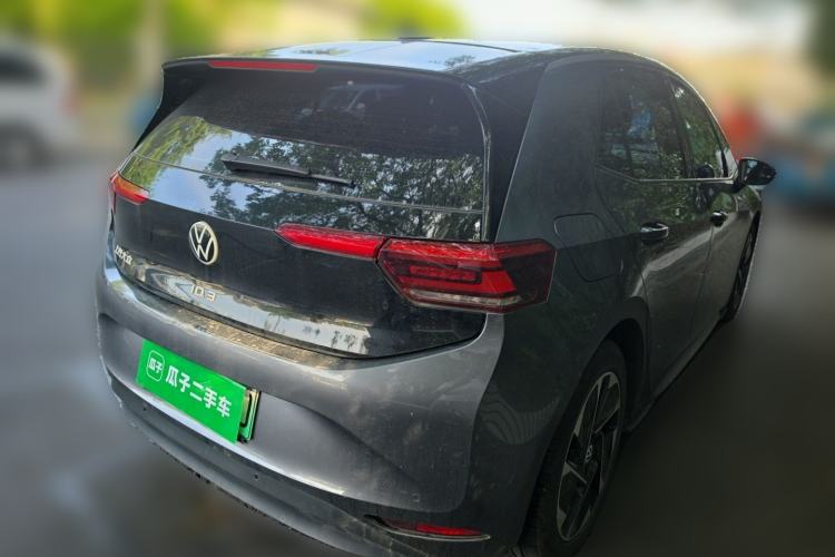 Used Volkswagen ID.3 2024 Outstanding Edition Rear Right 45 Deg