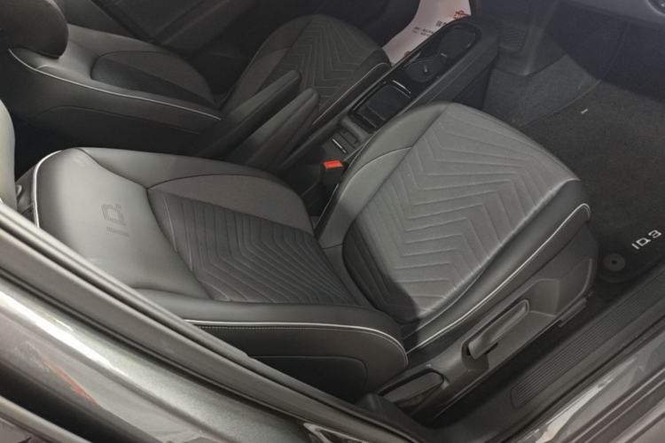 Used Volkswagen ID.3 2024 Pure & Smart Edition Right Front Seat