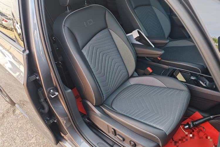 Used Volkswagen ID.3 2024 Outstanding Edition Right Front Seat