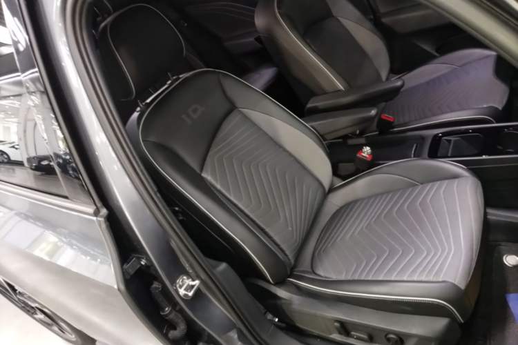 Used Volkswagen ID.3 2024 Outstanding Edition Right Front Seat