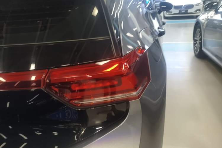 Used Volkswagen ID.3 2024 Outstanding Edition Right Rear Taillight