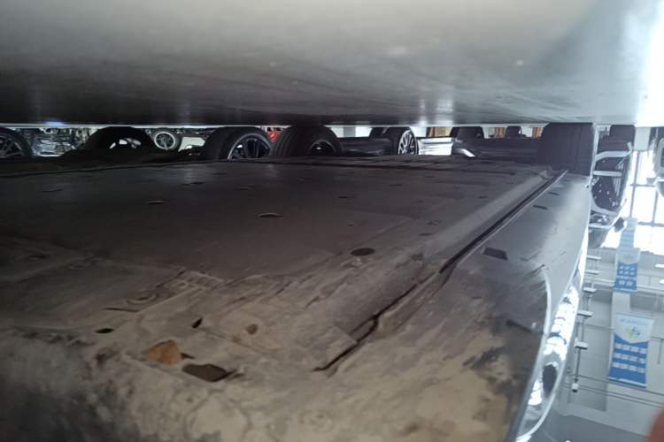 Used Volkswagen ID.3 2024 Outstanding Edition Right Side Sill