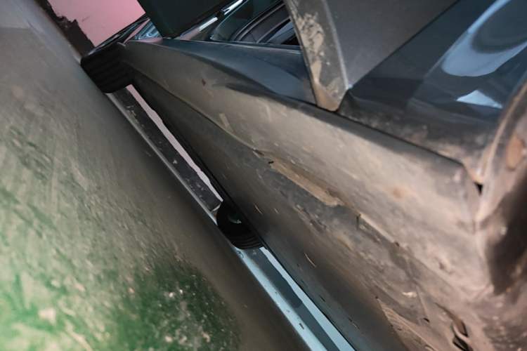 Used Volkswagen ID.3 2024 Pure & Smart Edition Right Side Sill
