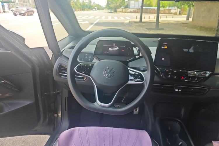 Used Volkswagen ID.3 2024 Pure & Smart Edition Steering Wheel