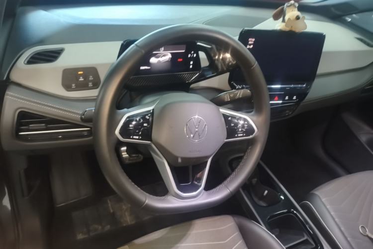 Used Volkswagen ID.3 2024 Outstanding Edition Steering Wheel