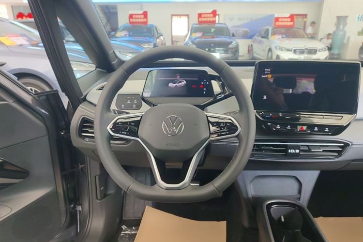 Used Volkswagen ID.3 2024 Outstanding Edition Steering Wheel