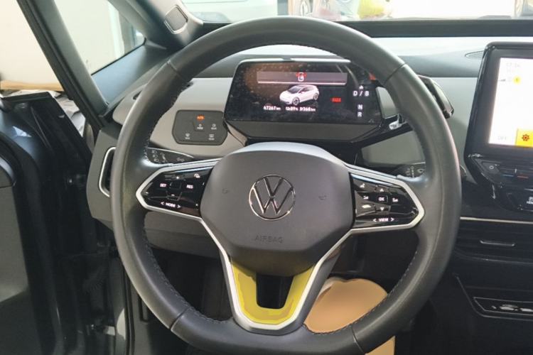 Used Volkswagen ID.3 2024 Outstanding Edition Steering Wheel
