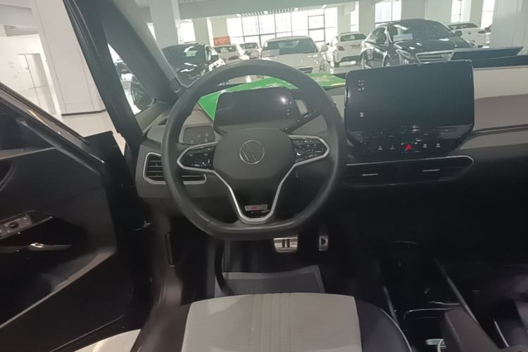 Used Volkswagen ID.3 2024 Outstanding Edition Steering Wheel