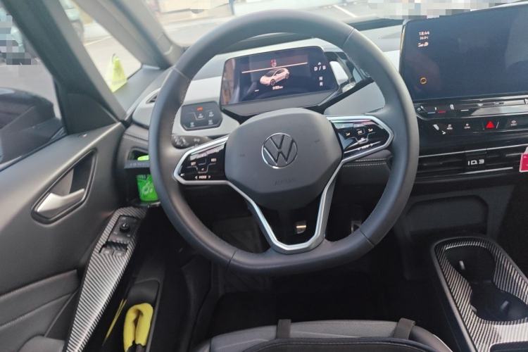 Used Volkswagen ID.3 2024 Outstanding Edition Steering Wheel