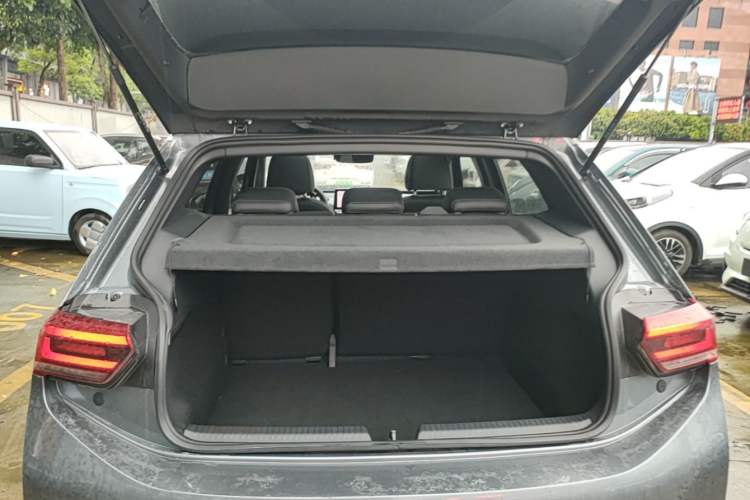 Used Volkswagen ID.3 2024 Outstanding Edition Trunk