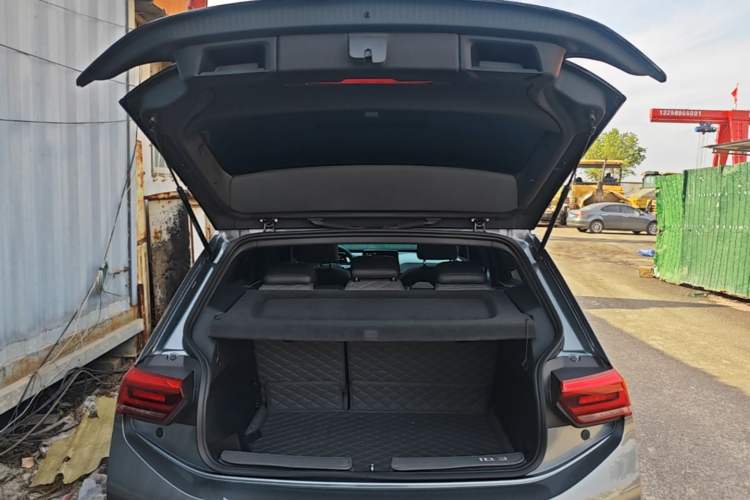 Used Volkswagen ID.3 2024 Outstanding Edition Trunk
