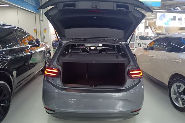 Used Volkswagen ID.3 2024 Outstanding Edition Trunk